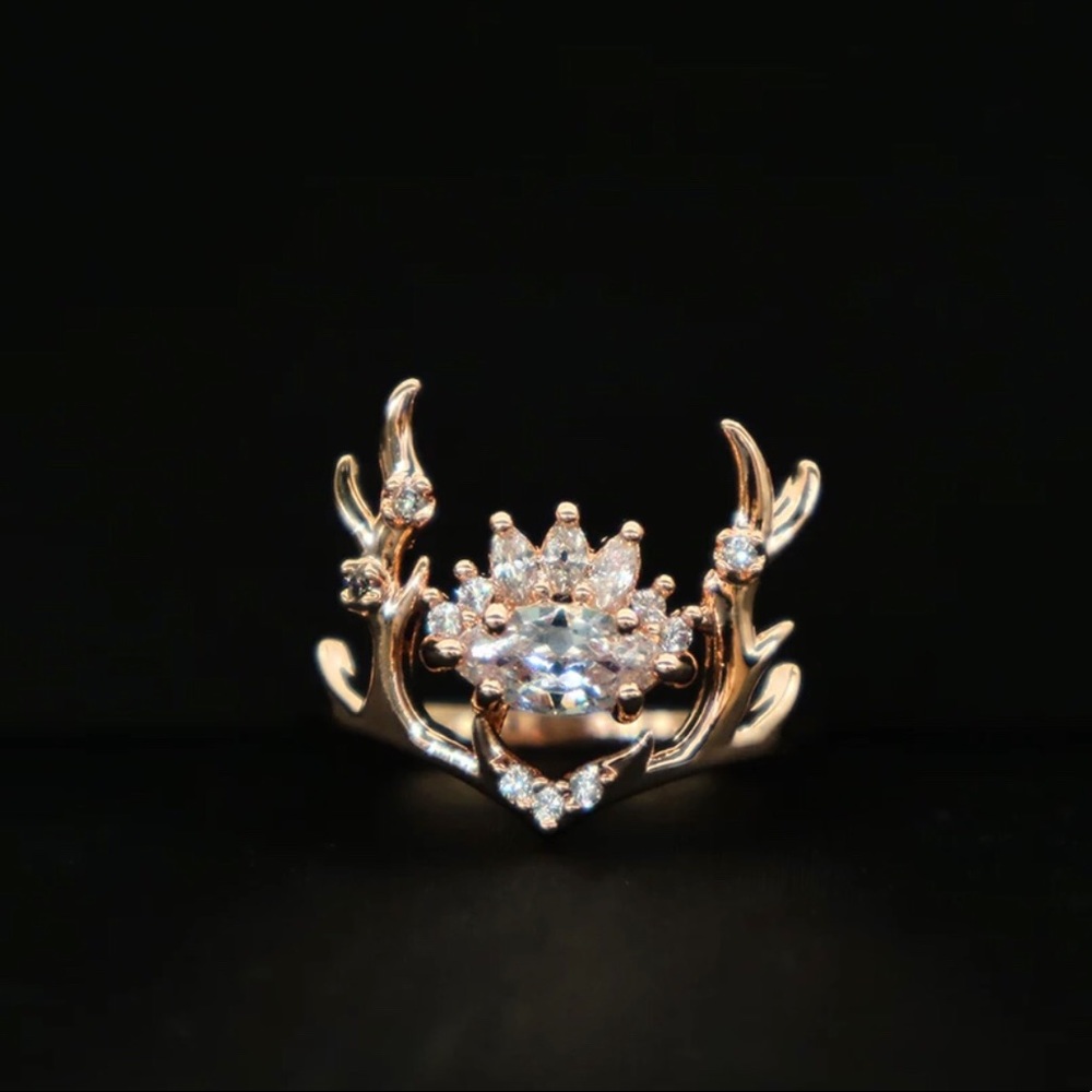 ๐๐Rose Gold Antler Deer Ring๐๐ - Picture 3 of 5